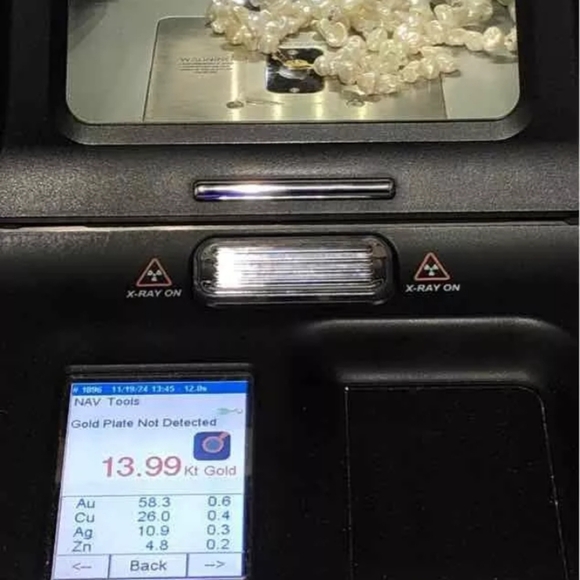 20" freshwater pearl necklace with 14K gold clasp - Picture 9 of 9